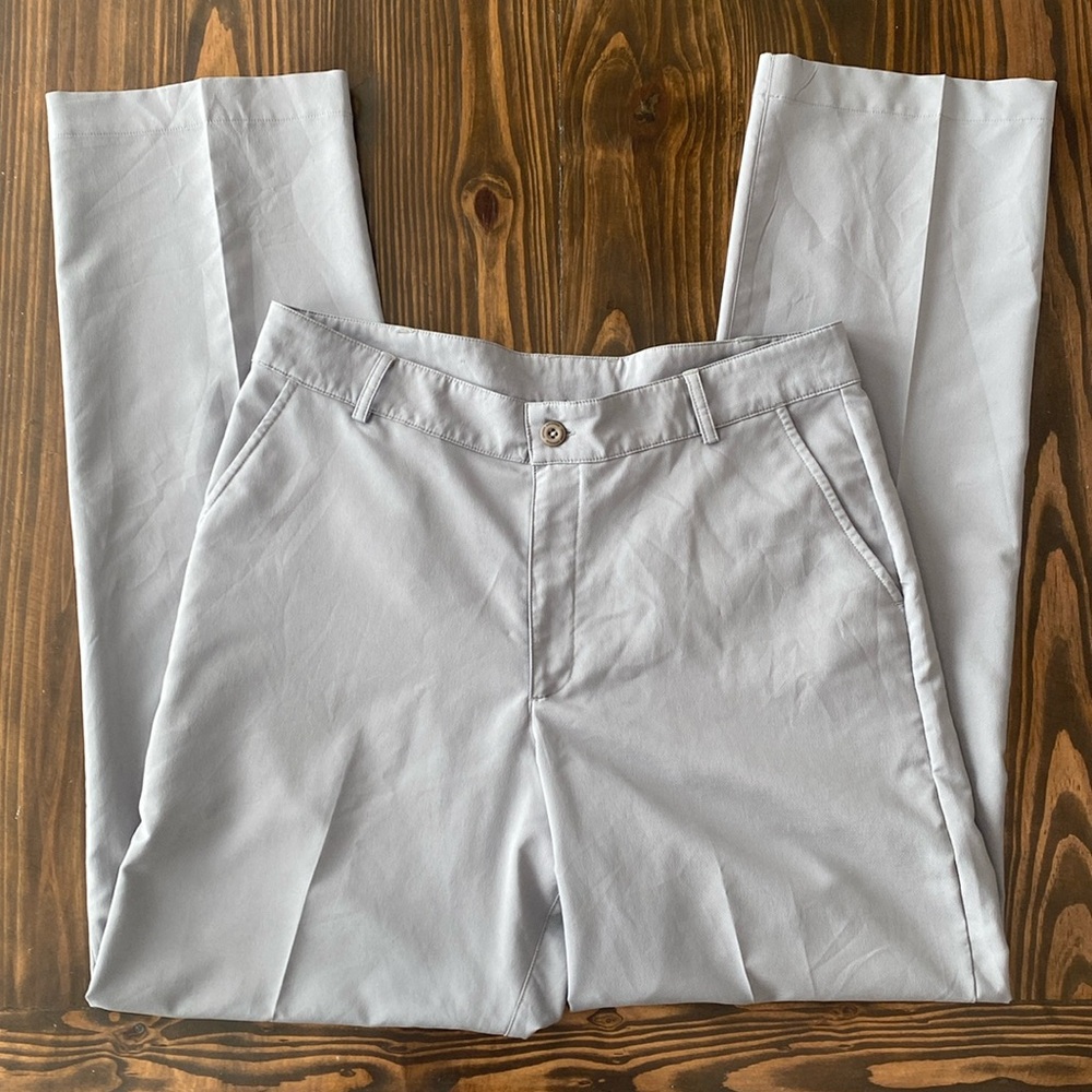 Under Armour 32 Loose Golf Pants Men’s Light Gray